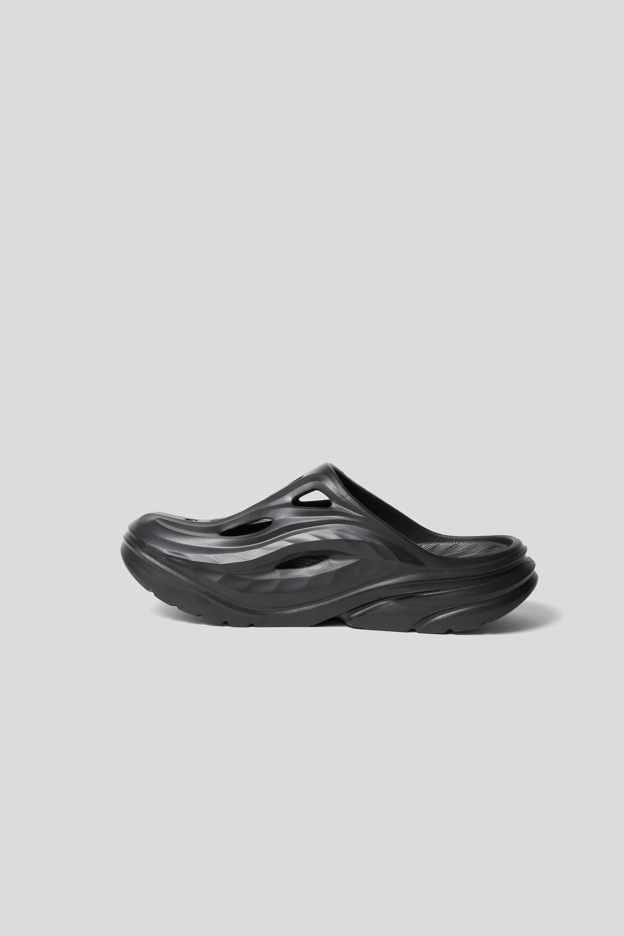 All Gender Ora Recovery Mule - Black/Black