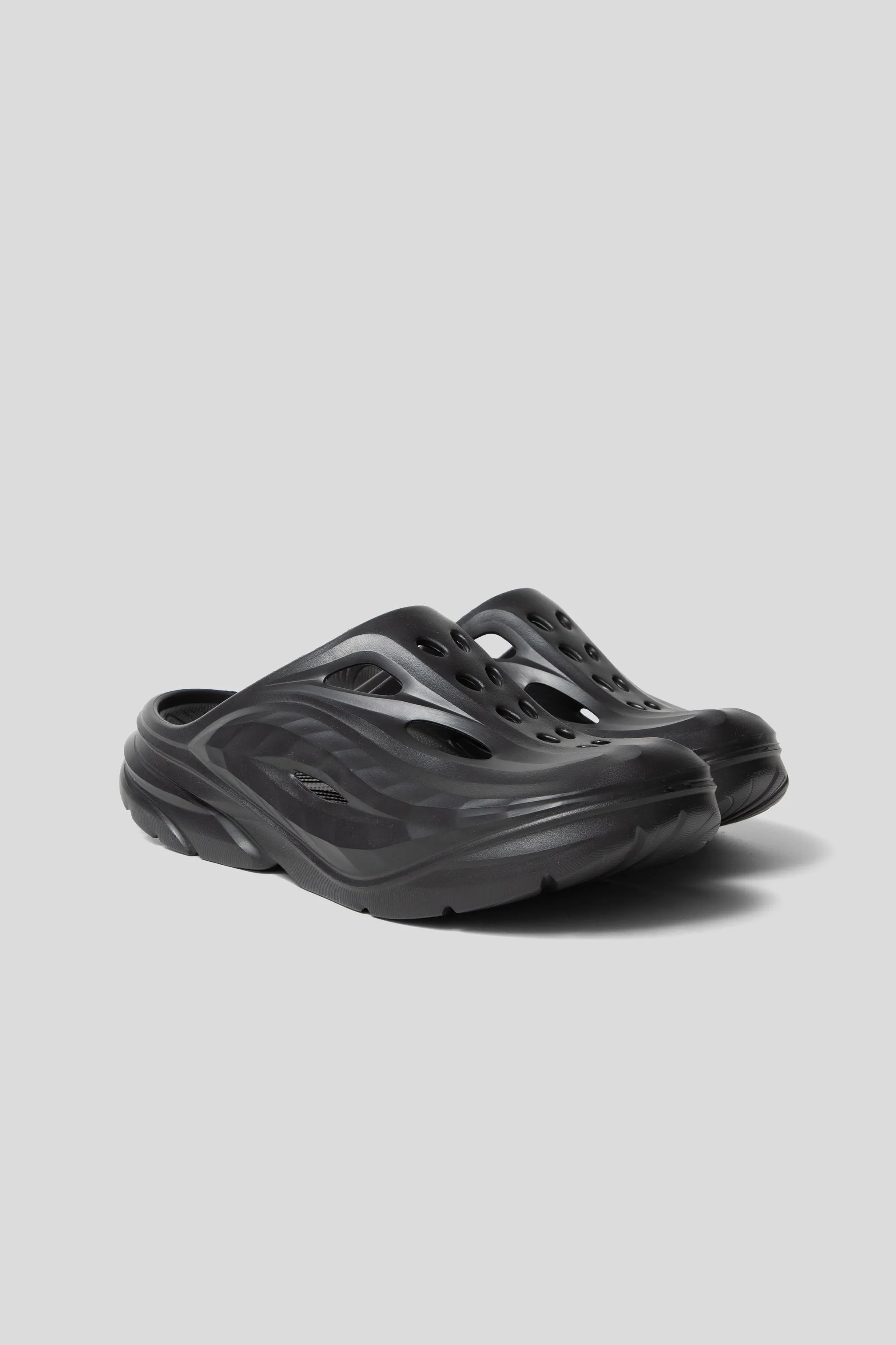 All Gender Ora Recovery Mule - Black/Black