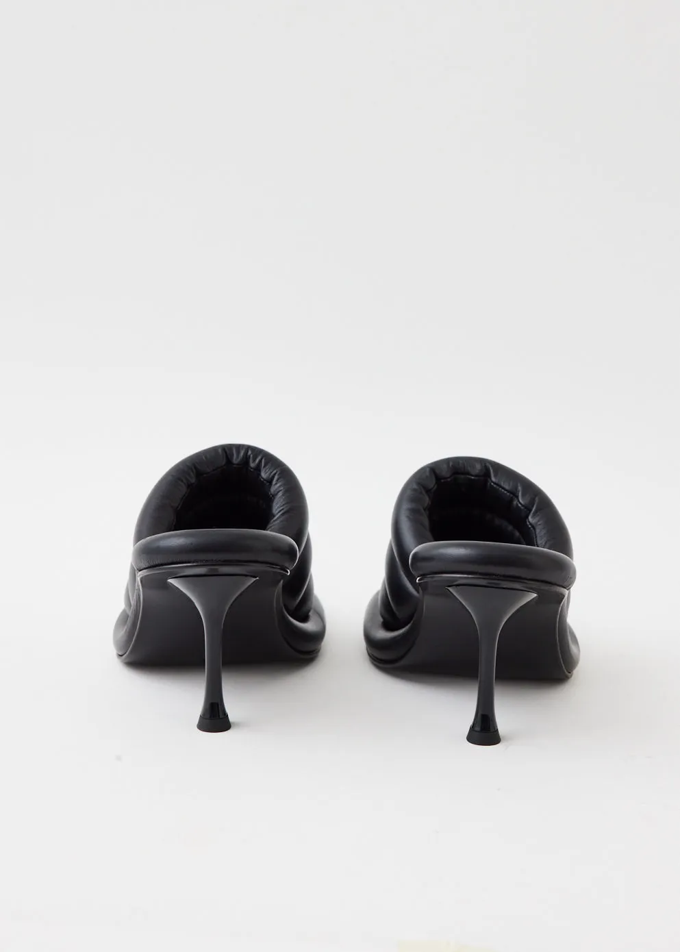 Bumper Tubular Mules