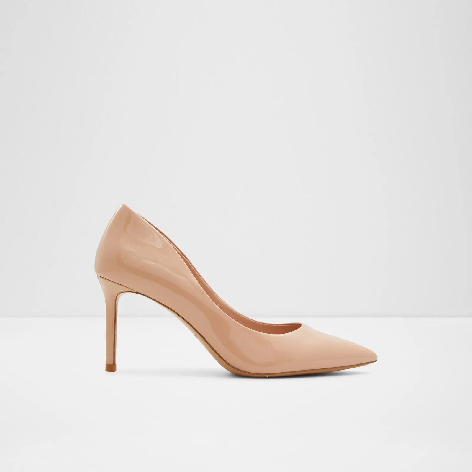 Stessymid black woman heels