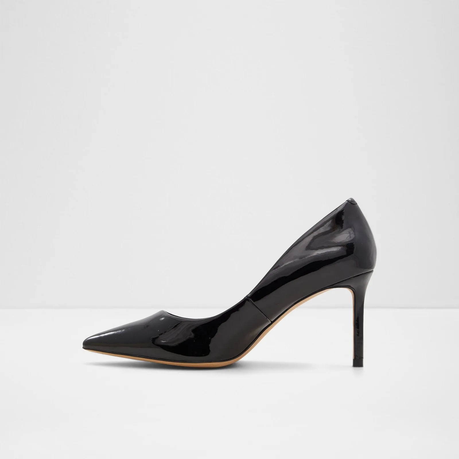 Stessymid black woman heels