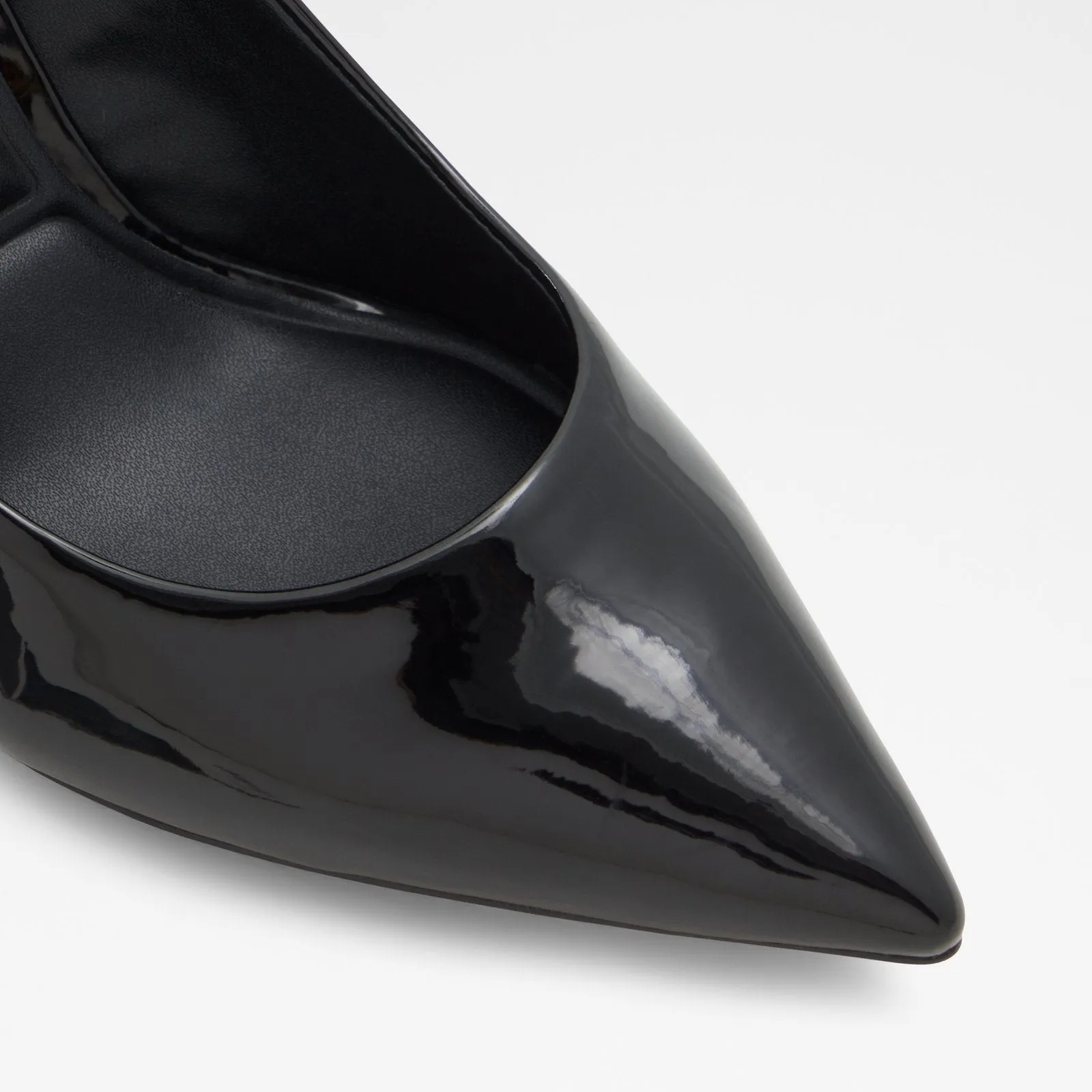 Stessymid black woman heels