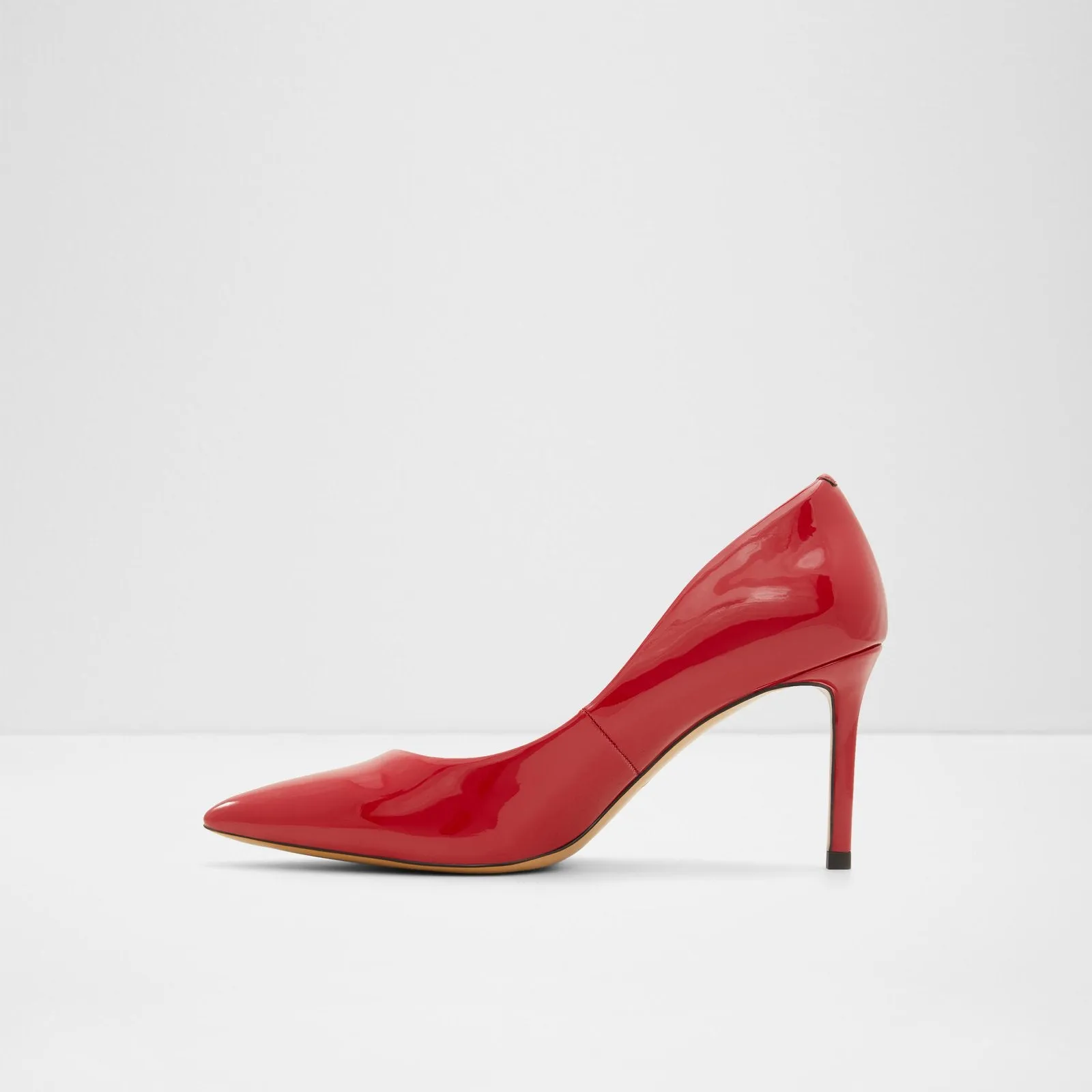 Stessymid black woman heels