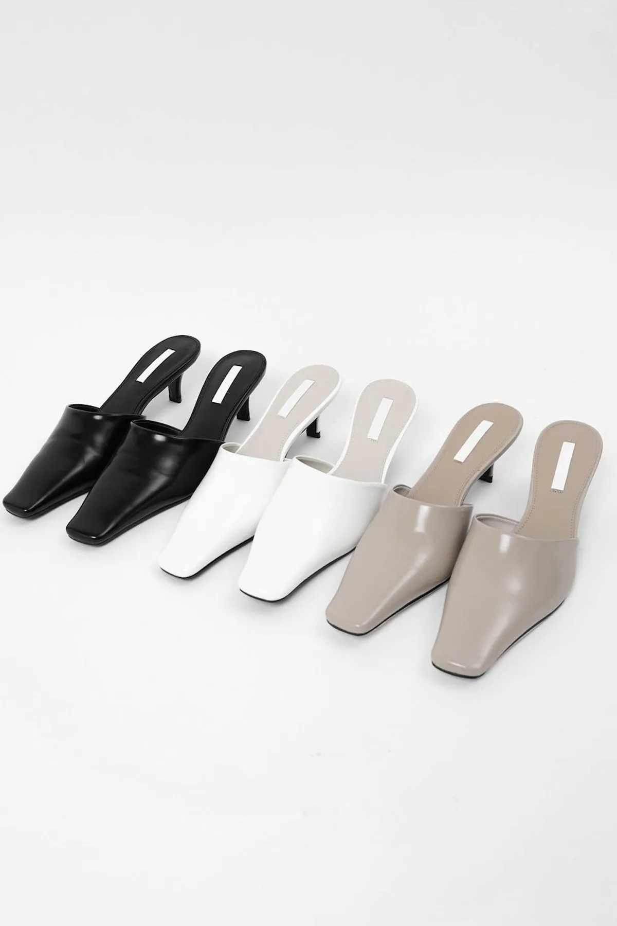 Zyla Mules In Taupe